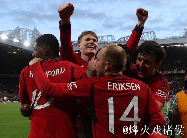 曼联主场4-4再失分:近7轮仅2胜,争四形势愈加混乱 曼联主场4-4再失分:近7轮仅2胜,争四形势愈加混乱