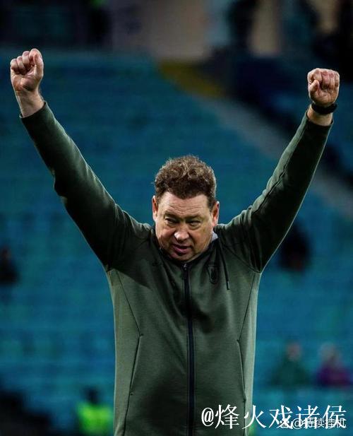 才华难展!曾经风光国脚在申花遇瓶颈,计划离队或转战中甲 才华难展!曾经风光国脚在申花遇瓶颈,计划离队或转战中甲